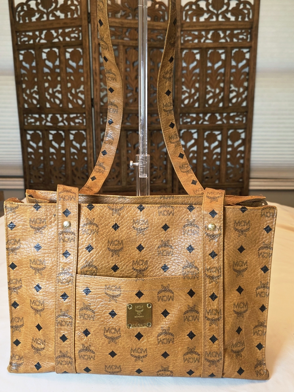 Beautiful vintage MCM München large Visetos tote/shopping bag in iconic cognac
